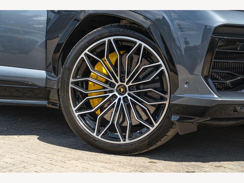 Lamborghini Urus 4.0 V8 BiTurbo 25.9kWh SE Auto 4WD Euro 6 5dr | Portland Autos