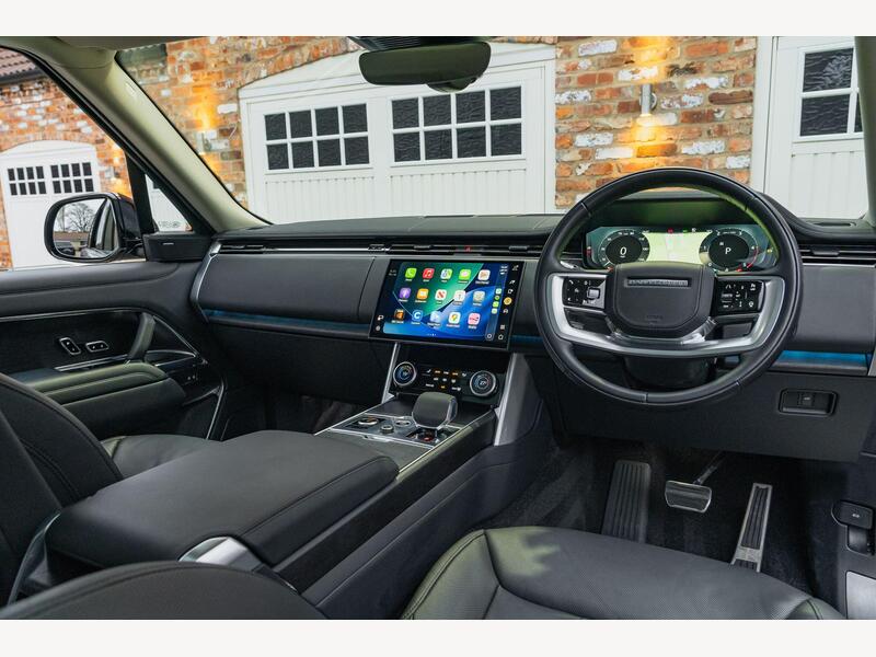 Land Rover Range Rover 3.0 D300 MHEV SE Auto 4WD Euro 6 (s/s) 5dr | Portland Autos