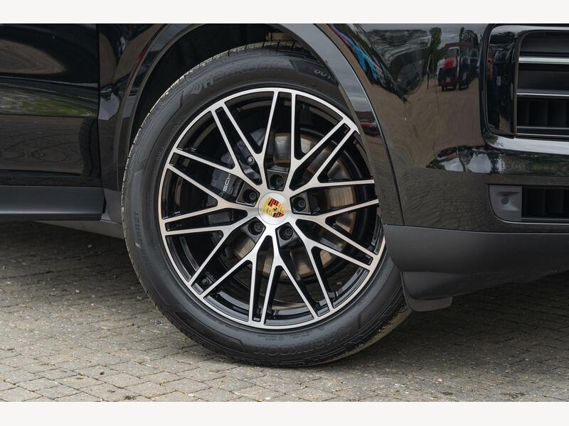Porsche Cayenne 3.0T V6 TiptronicS 4WD Euro 6 (s/s) 5dr | Portland Autos