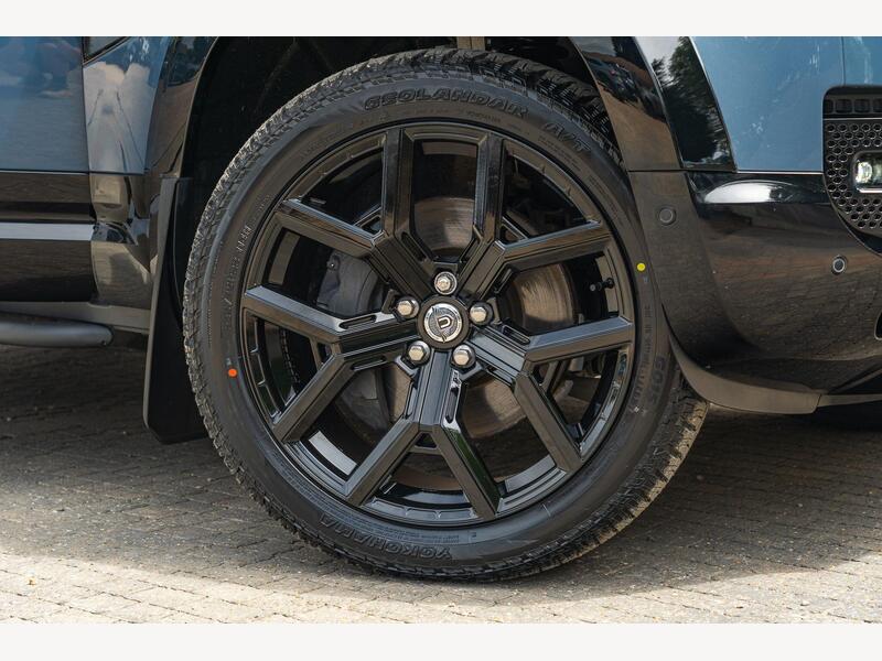 Land Rover Defender 90 3.0 D250 MHEV X-Dynamic HSE Auto 4WD Euro 6 (s/s) 3dr | Portland Autos