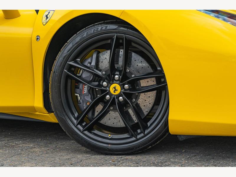 Ferrari 488 3.9T V8 GTB F1 DCT Euro 6 (s/s) 2dr | Portland Autos