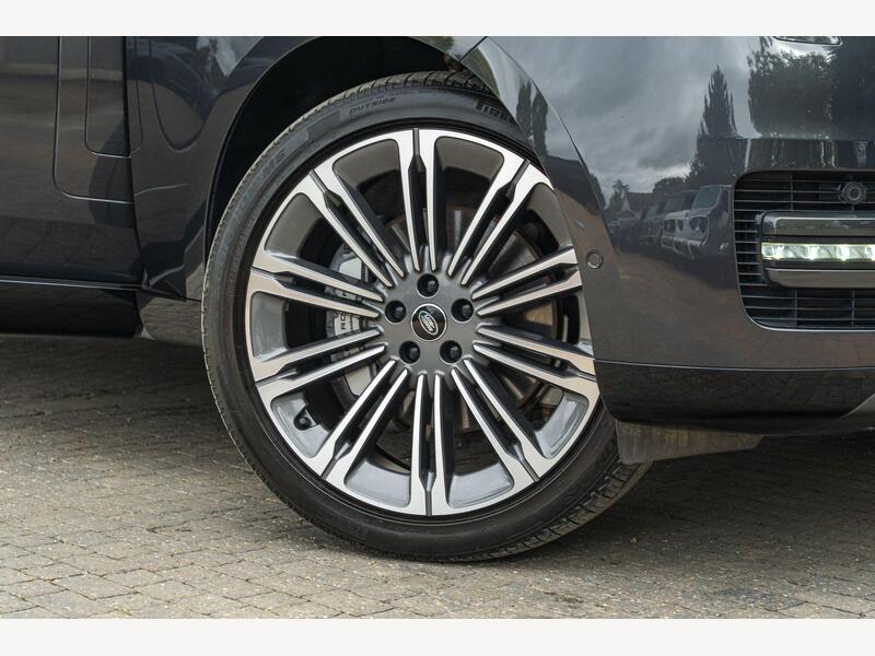 Land Rover Range Rover 3.0 D350 MHEV SE Auto 4WD Euro 6 (s/s) 5dr | Portland Autos