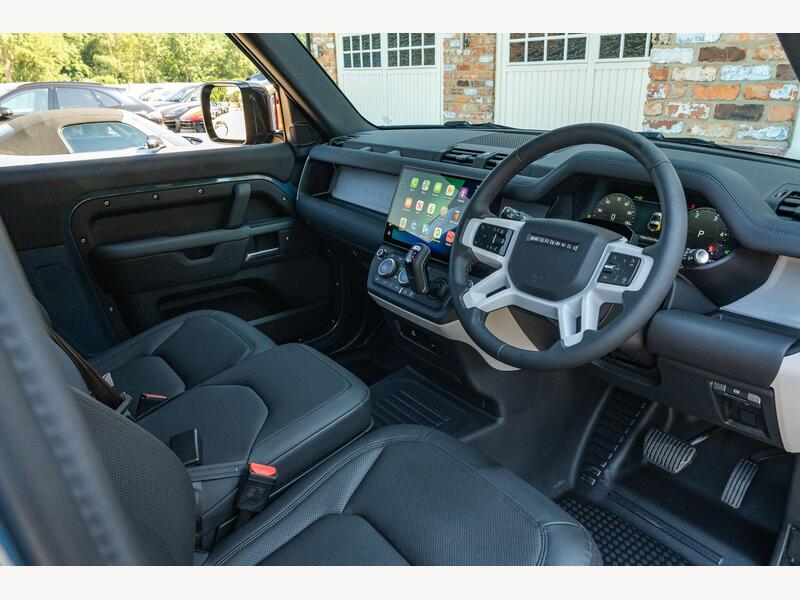 Land Rover Defender 90 3.0 D250 MHEV S Hard Top SUV 3dr Diesel Auto 4WD SWB Euro 6 (s/s) (249 ps) | Portland Autos