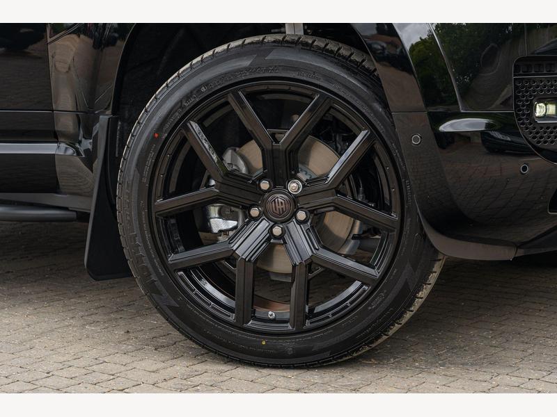 Land Rover Defender 90 3.0 D250 MHEV S Hard Top SUV Auto 4WD SWB Euro 6 (s/s) 3dr | Portland Autos