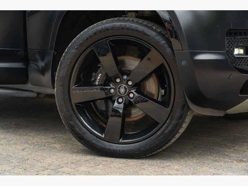 Land Rover Defender 90 5.0 P525 V8 Auto 4WD Euro 6 (s/s) 3dr | Portland Autos