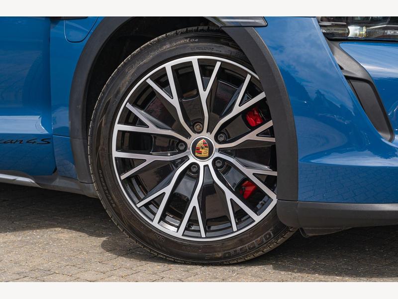 Porsche Taycan Performance Plus 93.4kWh 4S Cross Turismo Auto 4WD 5dr | Portland Autos