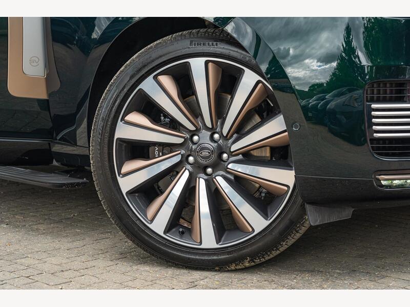 Land Rover Range Rover 4.4 P615 V8 SV Auto 4WD Euro 6 (s/s) 5dr (LWB) | Portland Autos