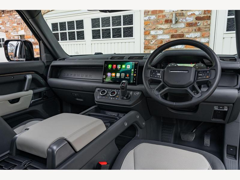 Land Rover Defender 110 3.0 D300 MHEV X-Dynamic HSE Auto 4WD Euro 6 (s/s) 5dr | Portland Autos