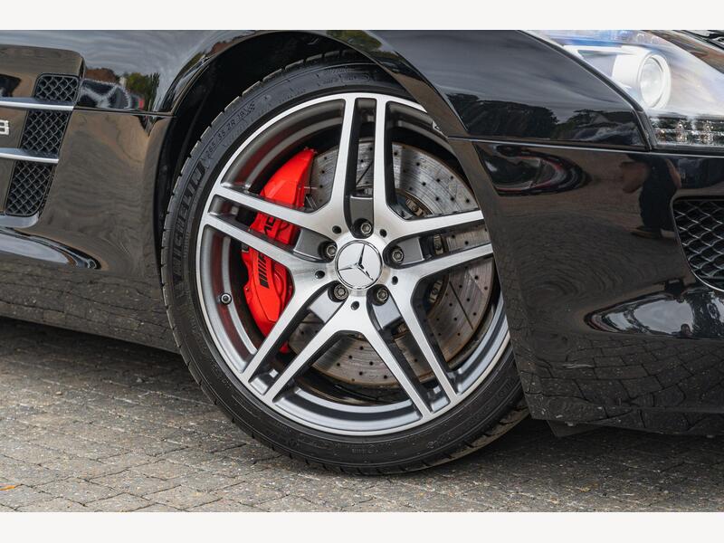 Mercedes-Benz SLS 6.2 63 V8 AMG Roadster SpdS DCT Euro 5 2dr | Portland Autos