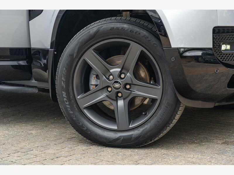 Land Rover Defender 110 3.0 D250 MHEV X-Dynamic SE Auto 4WD Euro 6 (s/s) 5dr | Portland Autos