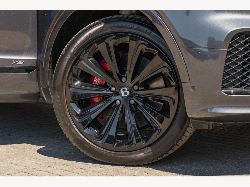 Bentley Bentayga 4.0 V8 Base Auto 4WD Euro 6 (s/s) 5dr | Portland Autos