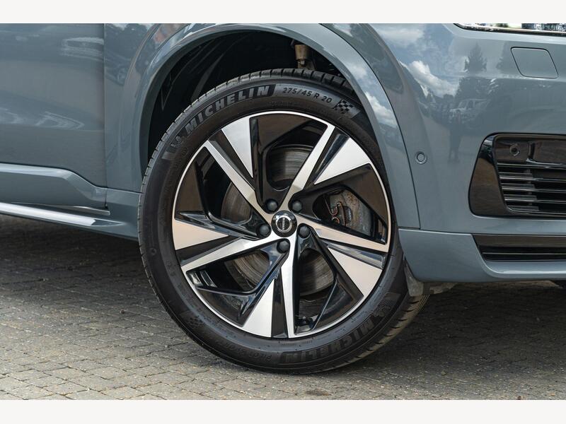 Volvo XC90 2.0h T8 Recharge 18.8kWh Plus Auto 4WD Euro 6 (s/s) 5dr | Portland Autos