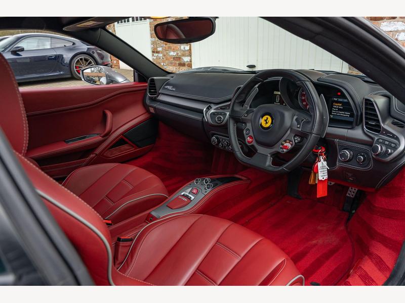 Ferrari 458 4.5 Italia F1 DCT Euro 5 2dr | Portland Autos