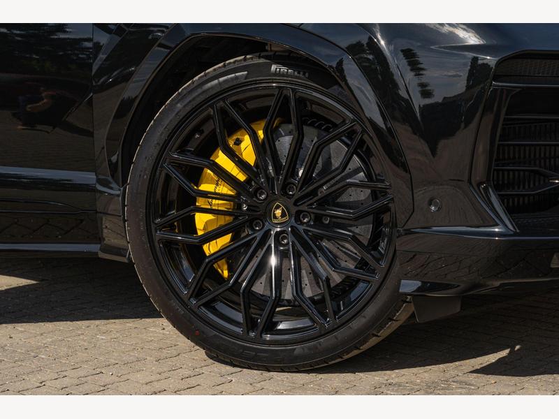 Lamborghini Urus 4.0 V8 BiTurbo 25.9kWh SE Auto 4WD Euro 6 5dr | Portland Autos