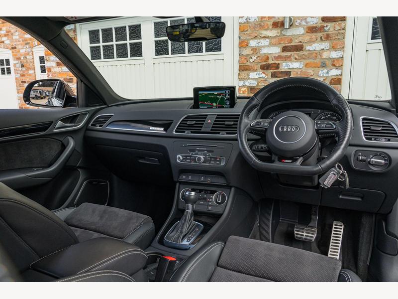 Audi Q3 2.0 TDI Black Edition S Tronic quattro Euro 6 (s/s) 5dr | Portland Autos