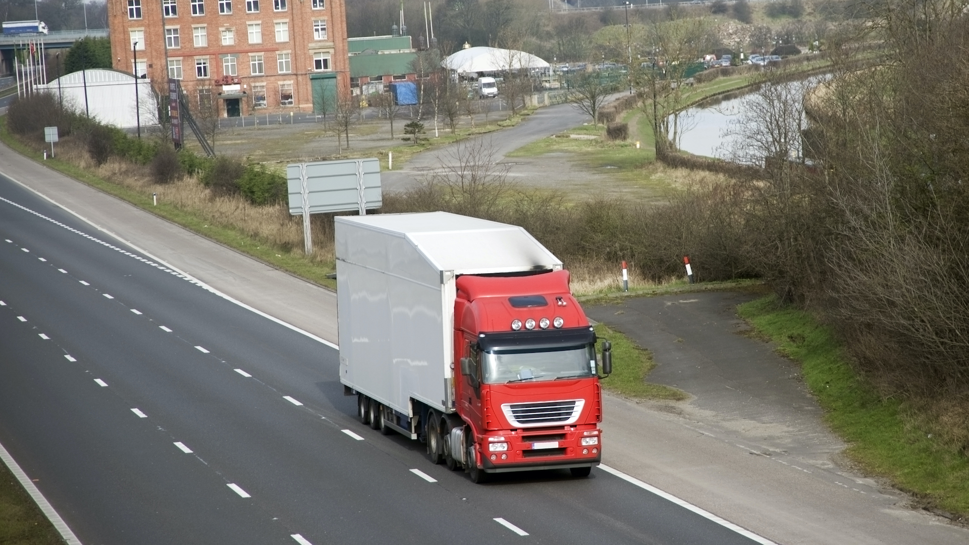 guide to HGV Road User Levy | AutoTrader