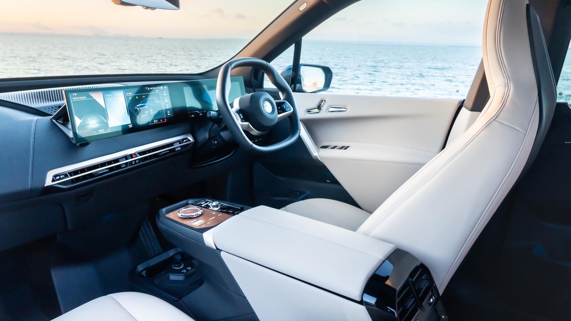 Car Interiors: Where Comfort Meets Functionality Car Interiors: Where Comfort Meets Functionality