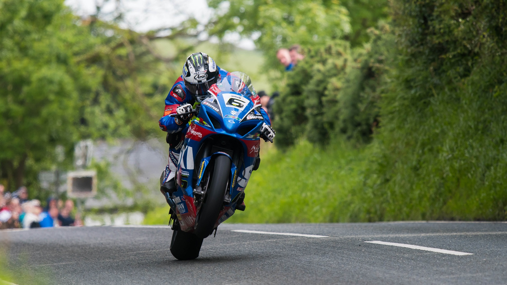 2018 Isle of Man TT Preview | AutoTrader
