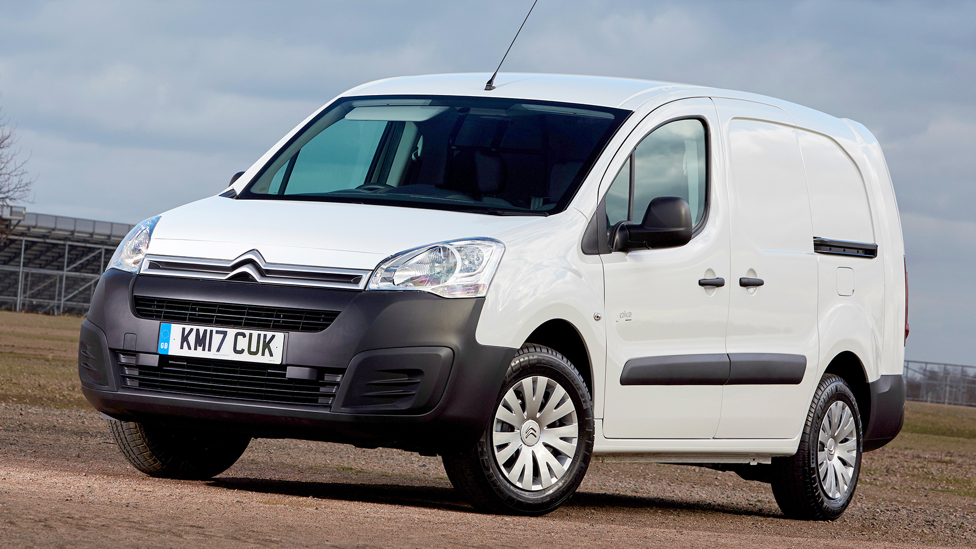 vans ward platform sneaker