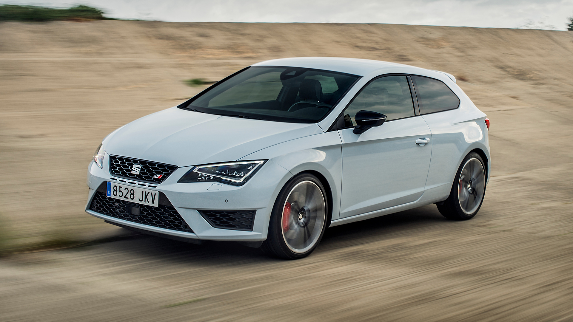 Seat Leon Cupra 290 SC first drive review | Auto Trader UK