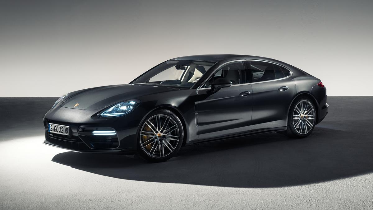 2016 Porsche Panamera