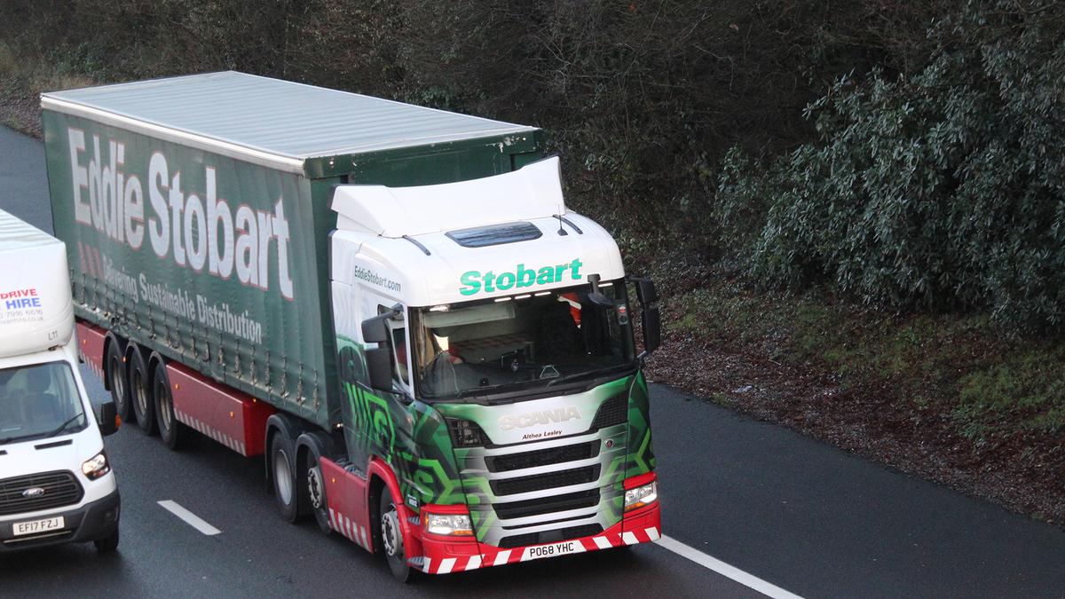 Eddie Stobart CC: eastleighbusman Eddie Stobart CC: eastleighbusman