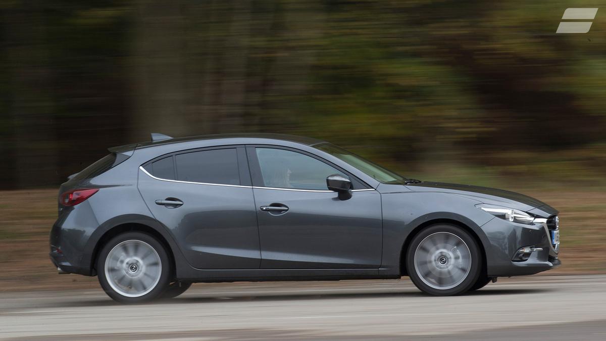Mazda 3 2016