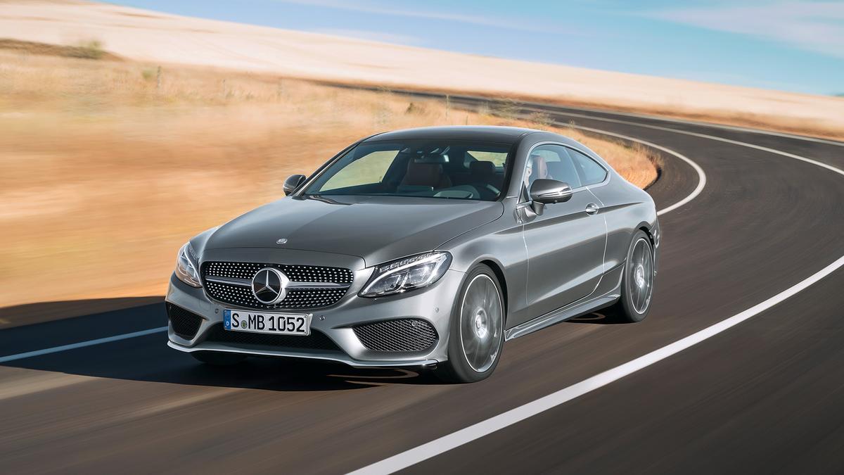 2015 Mercedes-Benz C-class Coupe front track