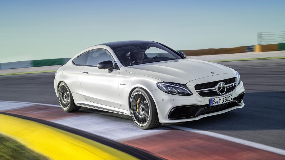 New Mercedes Amg C63 Coupe Unveiled Auto Trader Uk