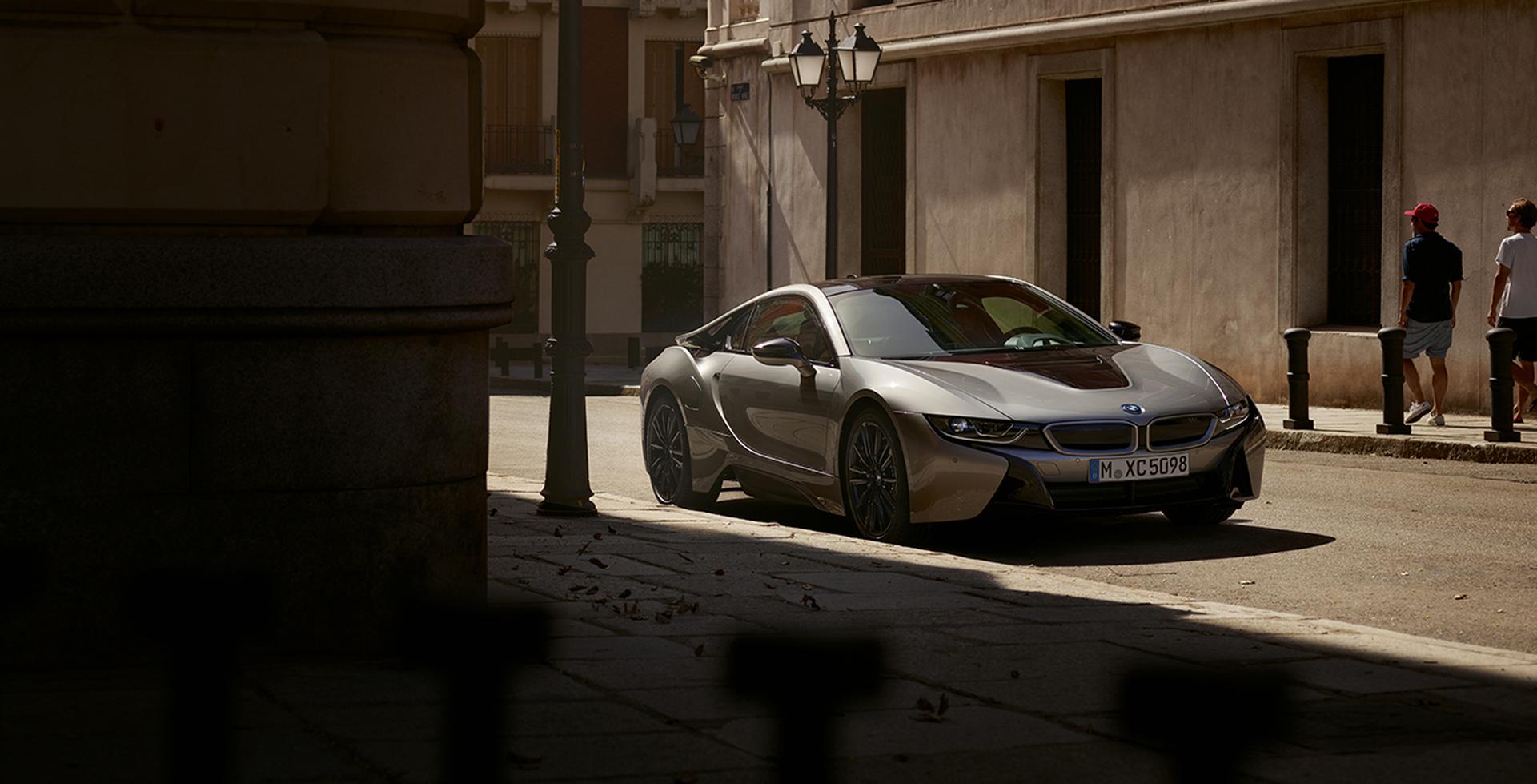 BMW i8  image