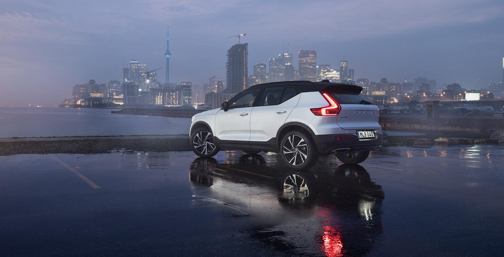 Volvo XC40  image