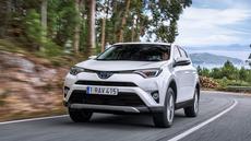 2016 Toyota RAV4 Hybrid front action 2016 Toyota RAV4 Hybrid front action
