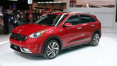2017 Kia Niro Chicago Auto Show 2017 Kia Niro Chicago Auto Show