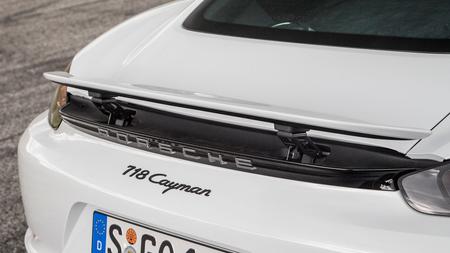 2016 Porsche 718 Cayman