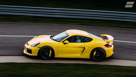 2015 Porsche Cayman GT4