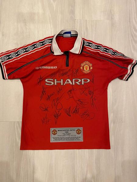 Manchester United shirt Manchester United football shirt