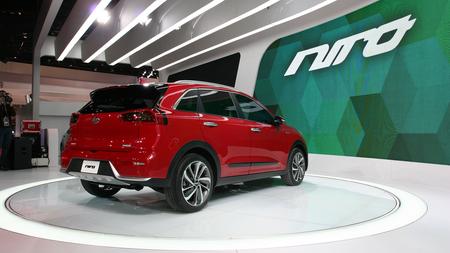 Kia Niro Hybrid Chicago auto show