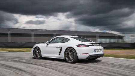 2016 Porsche 718 Cayman