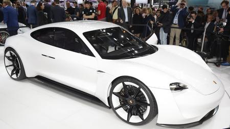 2015 Porsche Mission E Concept