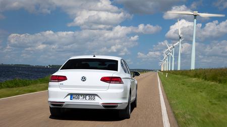 2015 VW Passat GTE hybrid