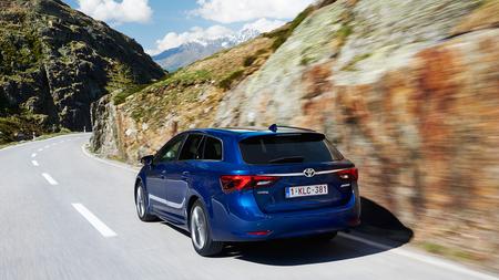 2015 Toyota Avensis Touring Sports