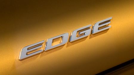 2016 Ford Edge