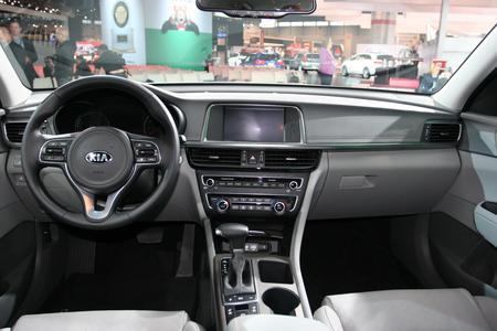 2017 Kia Niro Chicago Auto Show