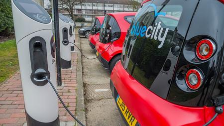 How to charge an electric car