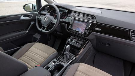 2015 Volkswagen Touran review