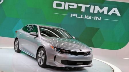 2016 Kia Optima PHEV Chicago Auto Show