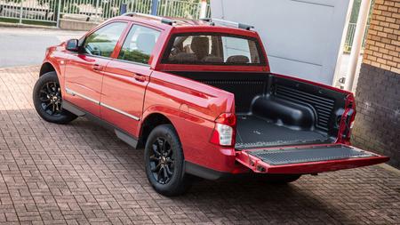 2016 Ssangyong Musso load bed