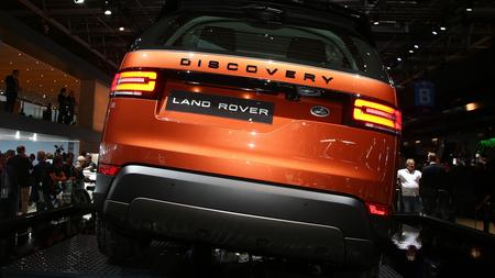 Land Rover Discovery Paris Motor Show 2016
