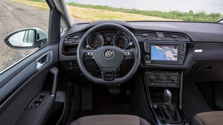 2015 Volkswagen Touran review