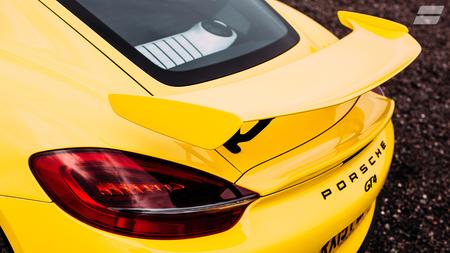 2015 Porsche Cayman GT4
